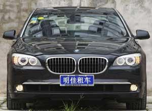 成都租車市場全解析 婚車、商務租車與汽車租賃公司指南